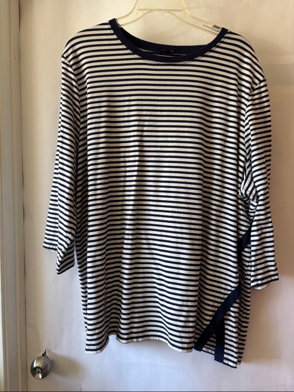 Link Navy and White Striped Long Sleeve Tee with Side Slit Trim,has fuzz balls..
